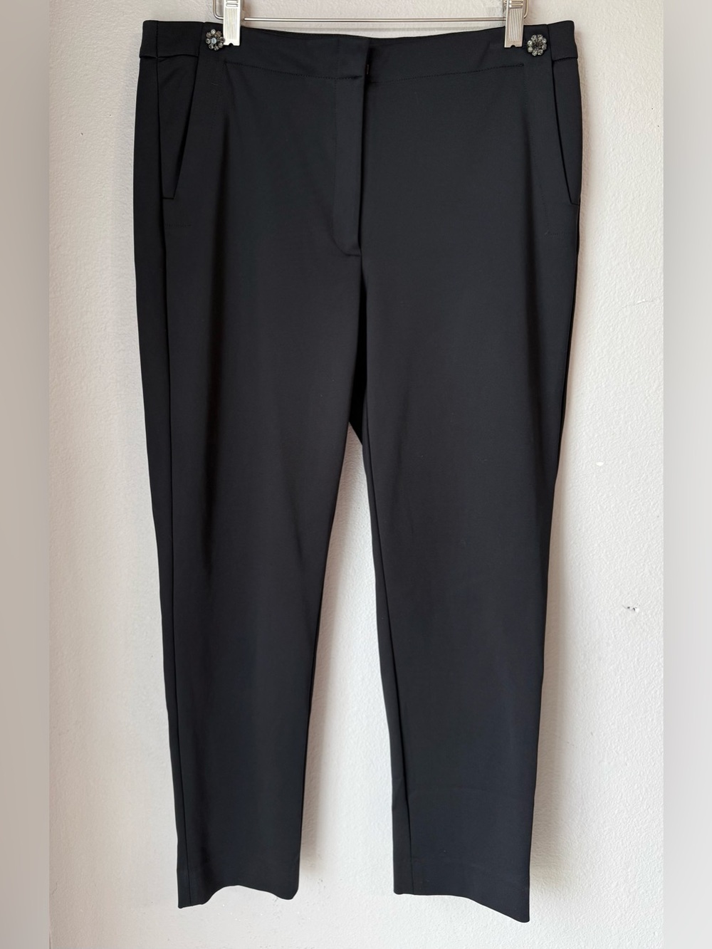 White House Black Market Black Cropped Ankle Pants